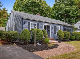 17 Walden Rd, Wakefield, MA 01880