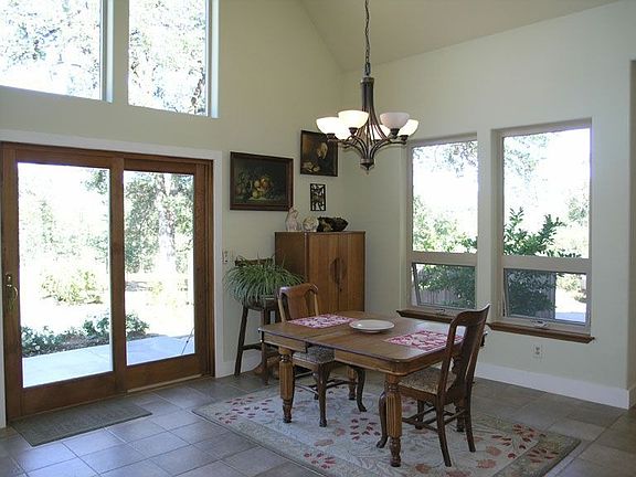 5th image of 9681 Quail Meadow Lane