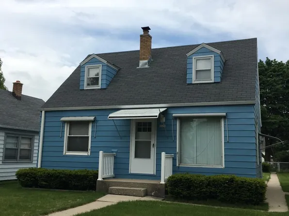 3406 N 90th St, Milwaukee, WI 53222