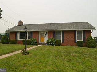 328 Antietam Dr, Waynesboro, PA 17268