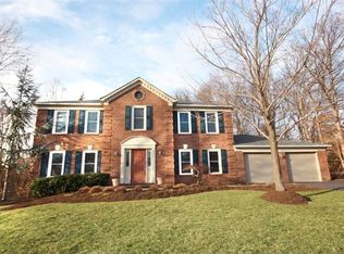 11788 Hollyview Dr, Great Falls, VA