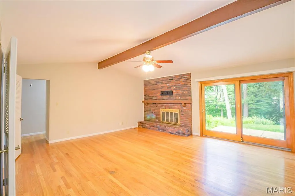 4 bed, 3.0 bath, 3204 sqft, $3,200 — Photo 3