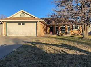 1430 N Zimmers St, Pampa, TX 79065