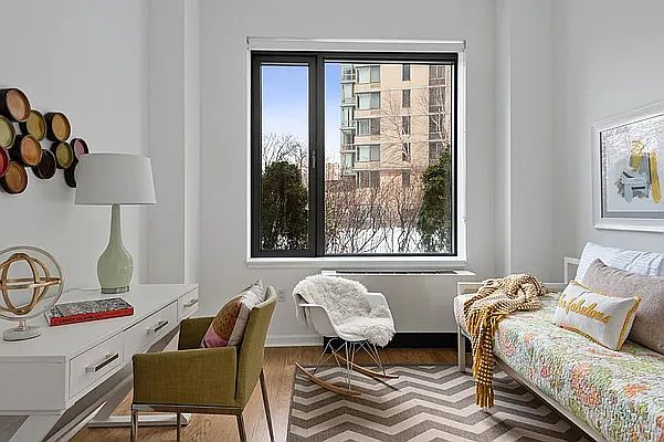 1st image of 455 Main St APT 1C