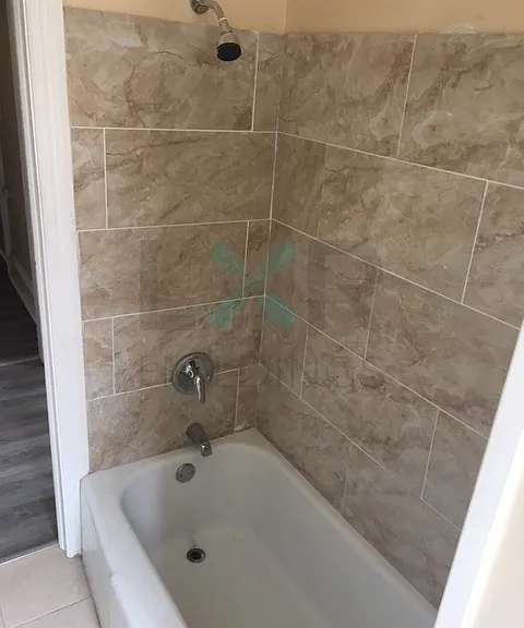1044 Dekalb St #2F — Photo 4