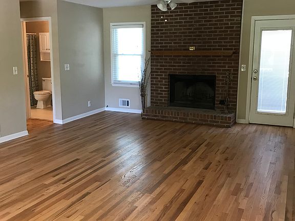 New Oak hardwood floors