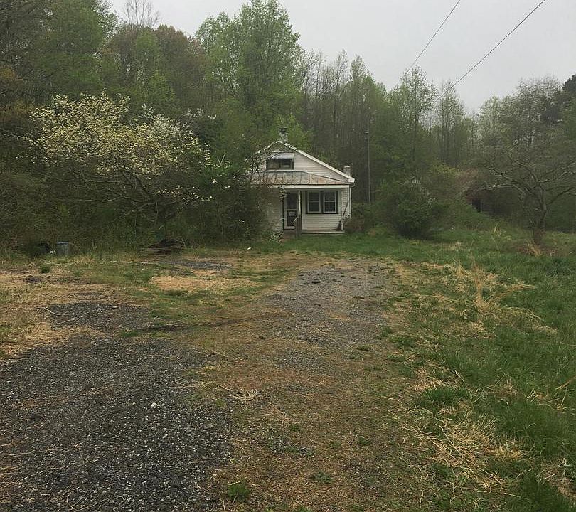 2nd image of 153 Newton Rd