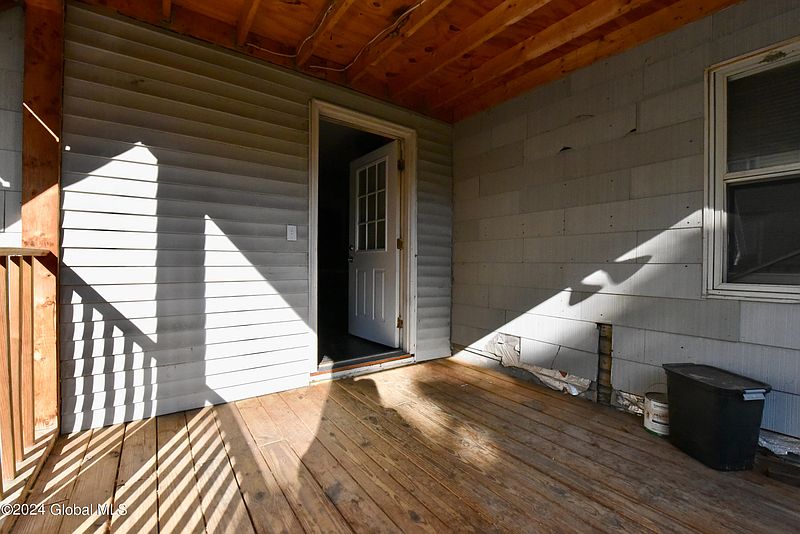 5th image of 55 Saratoga Avenue