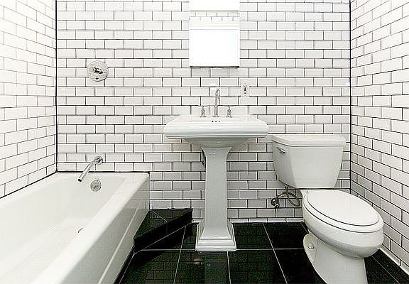 5th image of 39 E 1st St APT 15