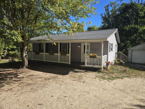 117 Gammon Road, Sumner, ME 04292
