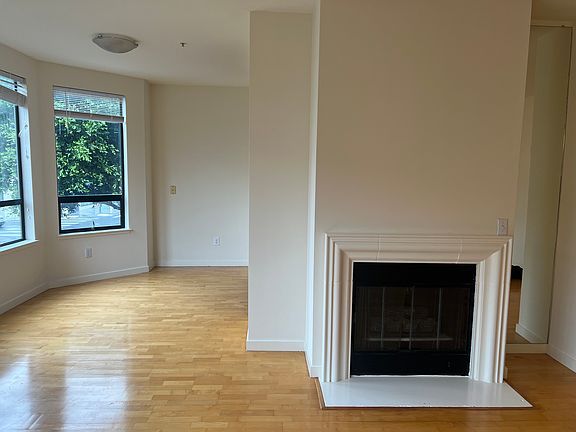5th image of 1625 Pacific Ave APT 201