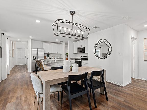 Spacious Dining Area