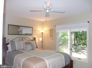 201 Edgehill Dr, Locust Grove, VA 22508