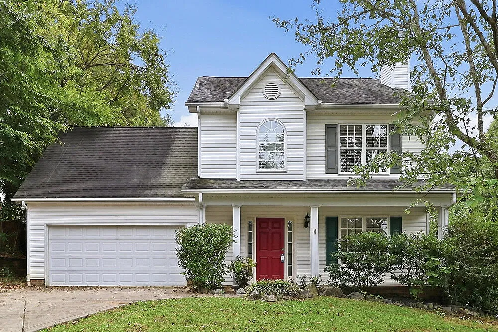 4 bed, 2.5 bath, 1822 sqft, $2,135 — Photo 1