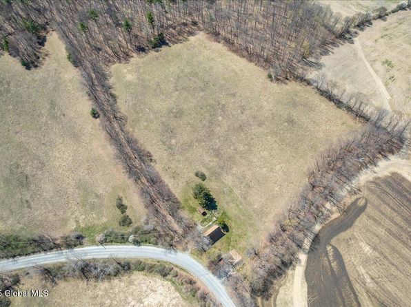 197 Stanton Road, Shushan, NY 12873
