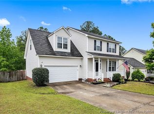 1022 Bramblegate Rd, Hope Mills, NC 28348