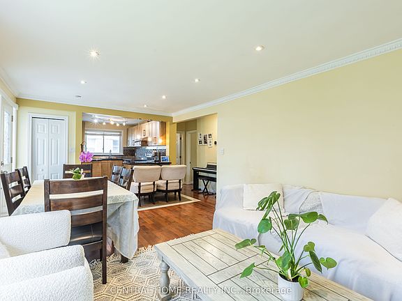5th image of 307 Boisdale Ave