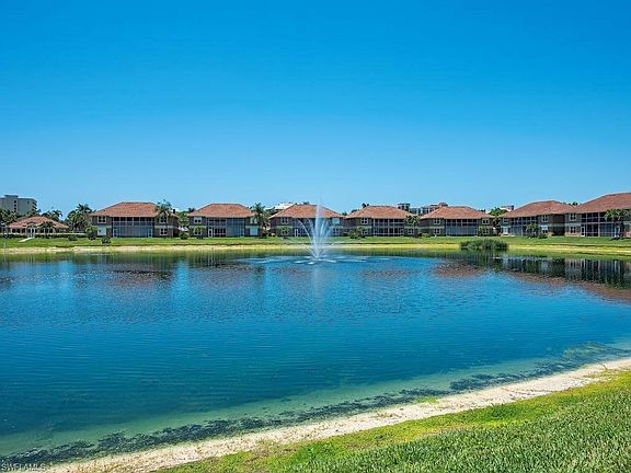 4th image of 570 Club Marco CIR #7-101