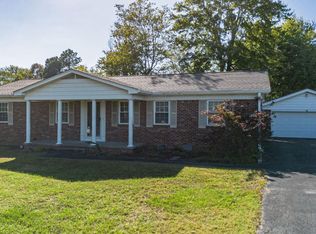 576 Hickory St, Calvert City, KY 42029