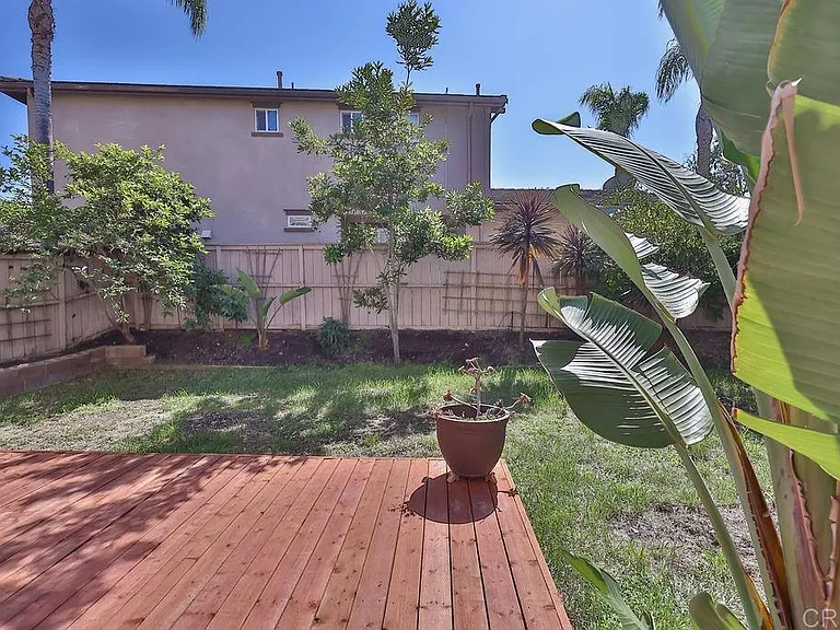 1046 Strawberry Creek St — Photo 24