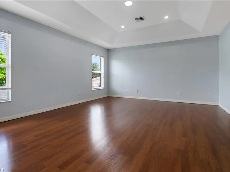 8271 Laurel Lakes Way — Photo 22