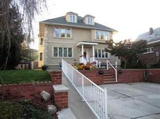 74 W 36th St, Bayonne, NJ 07002