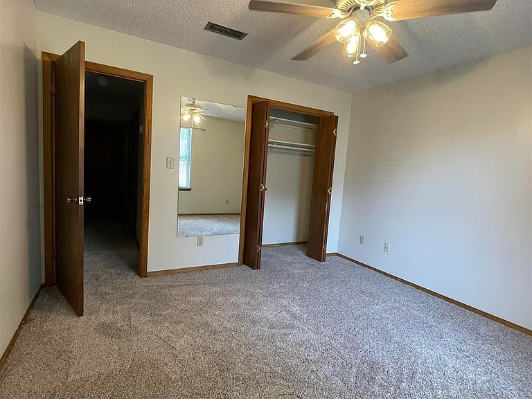 7812 Deborah Dr — Photo 12