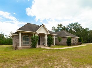 88 Ralston Rd, Hattiesburg, MS 39401
