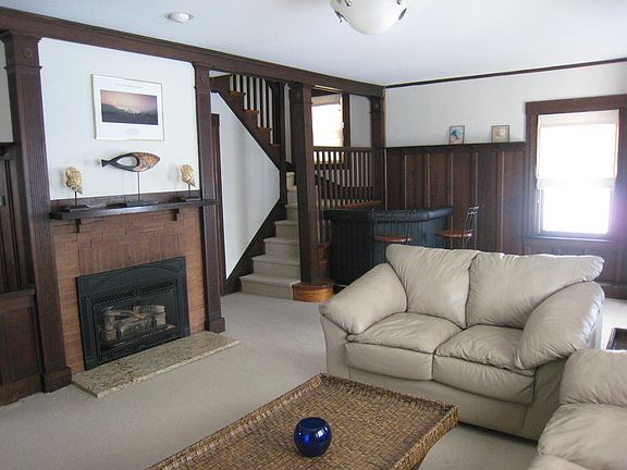 family room and upstairs stairs