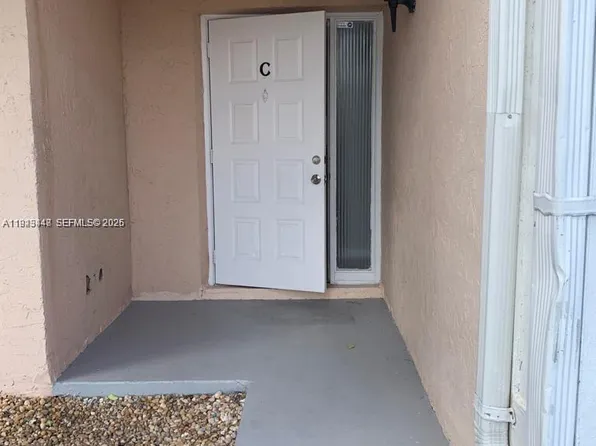 1190 Washington Cir #1190C, Homestead, FL 33034