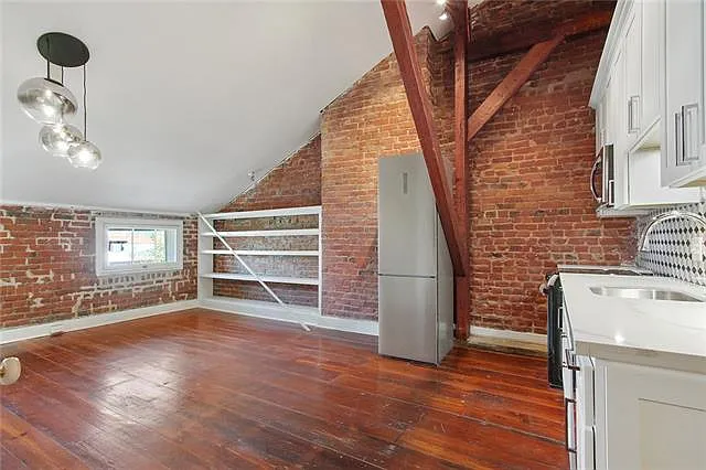 612 Julia St #D — Photo 6