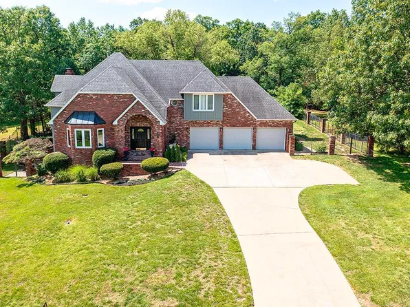 702 W 42nd Street, Joplin, MO 64804