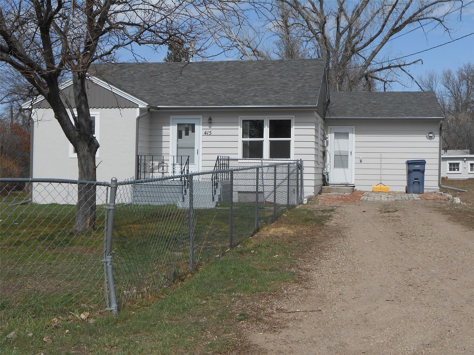 415 10th Ave SW, Great Falls, MT 59404 Zillow