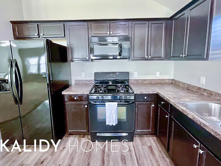 2904 Cider Mill Ln — Photo 11
