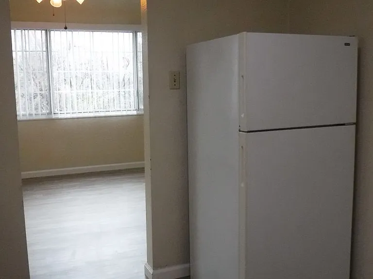 2222 California St — Photo 8