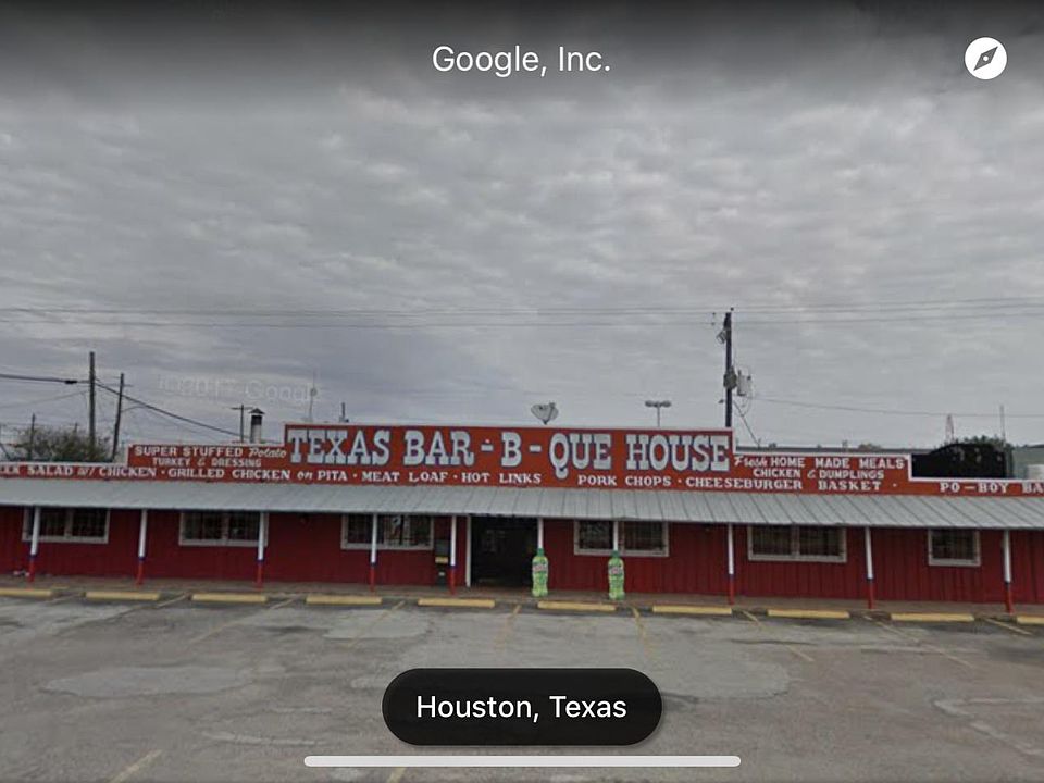 2nd image of 2401 Texas St