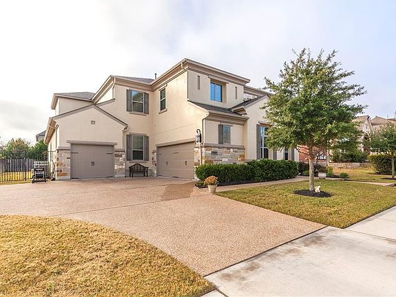 2nd image of 2171 Park Place Cir