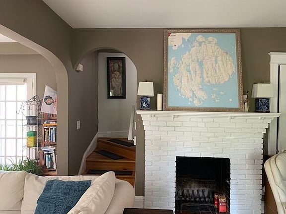 3rd image of 5037 Wilson Ln
