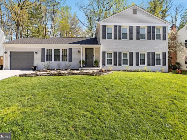 8527 Etta Dr, Springfield, VA 22152