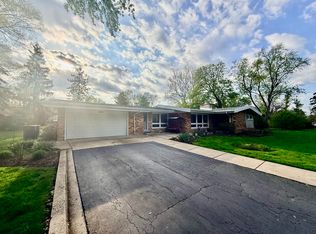 11714 S 82nd Ct, Orland Park, IL 60464