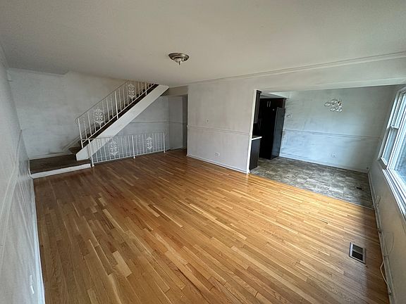 2nd image of 2194 N Oakbrook Cir #2B