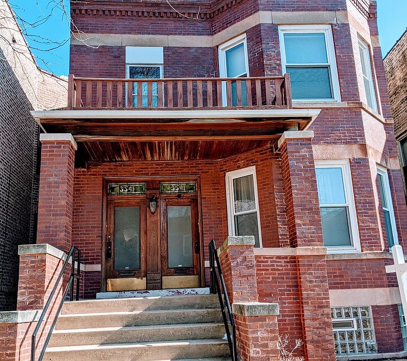 1st image of 3541 N Oakley Ave #1