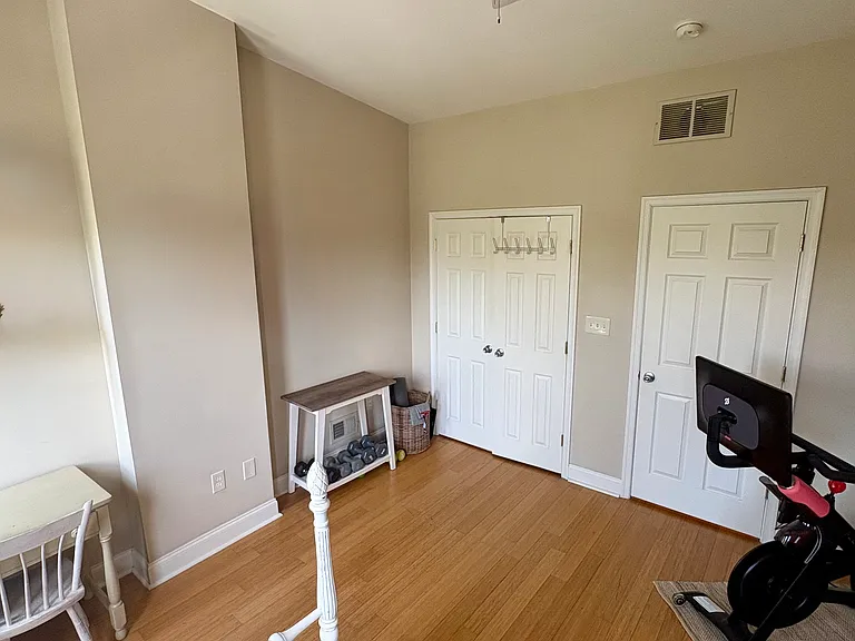 2834 Hudson St — Photo 27