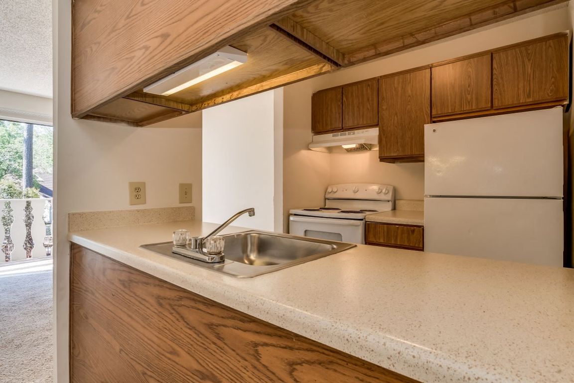 Kitchen (Orchid View)