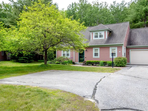 21 Birch Meadow Road #J2, Brunswick, ME 04011