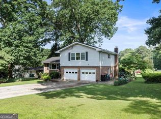 5831 Trailwoods Ct, Stone Mountain, GA 30087