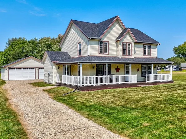 576 Lake Wildwood Dr, Varna, IL 61375