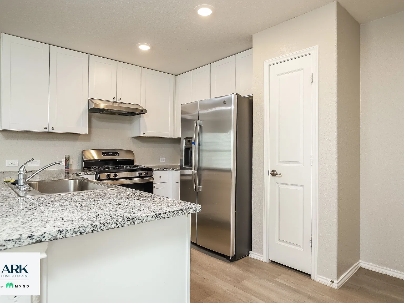 4 bed, 2.0 bath, 1667 sqft, $1,635 — Photo 3