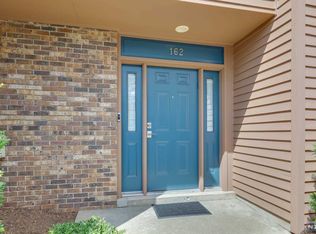 162 Winchester Ct, Township Of Washington, NJ 07676