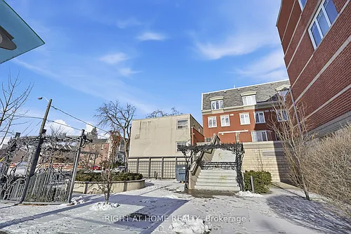 3400 Lake Shore Blvd W #217 Photo 1